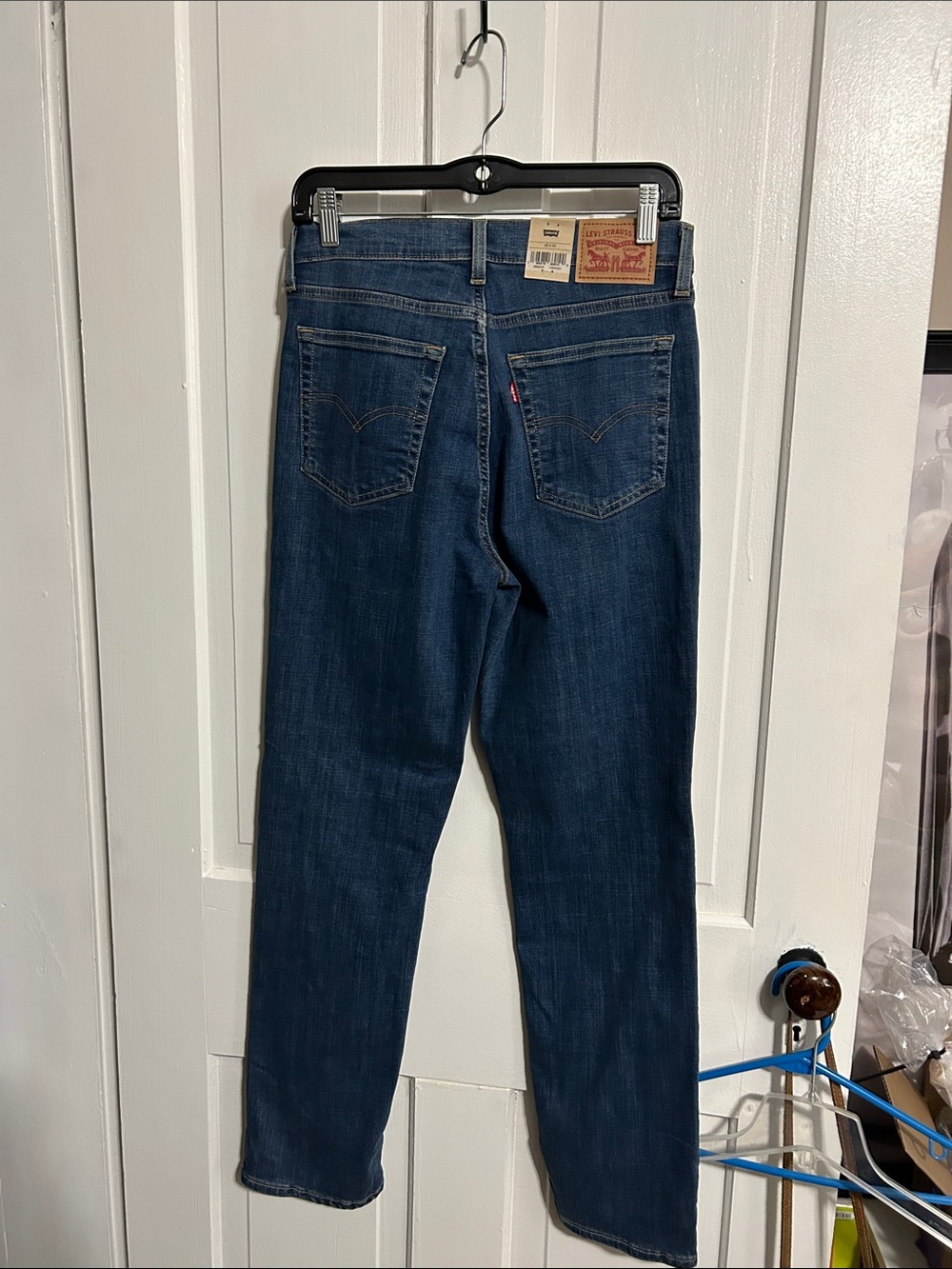 NET • Levi's 724 High Rise Slim Straight Jeans - Medium Blue - Picture 10 of 13